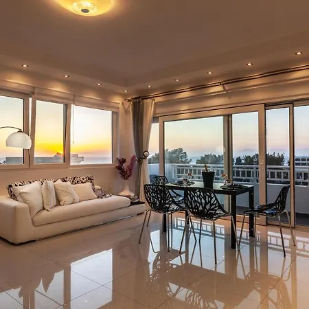 Unique Sea & Sunset 別荘